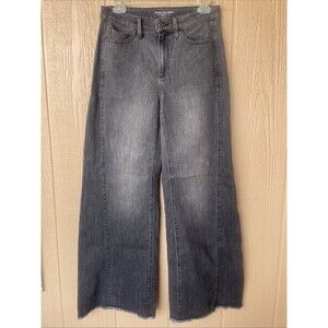 Chicos Y2K Style Wide Leg Jeans Womens Size 4 Gray Raw Hem Skater Hip